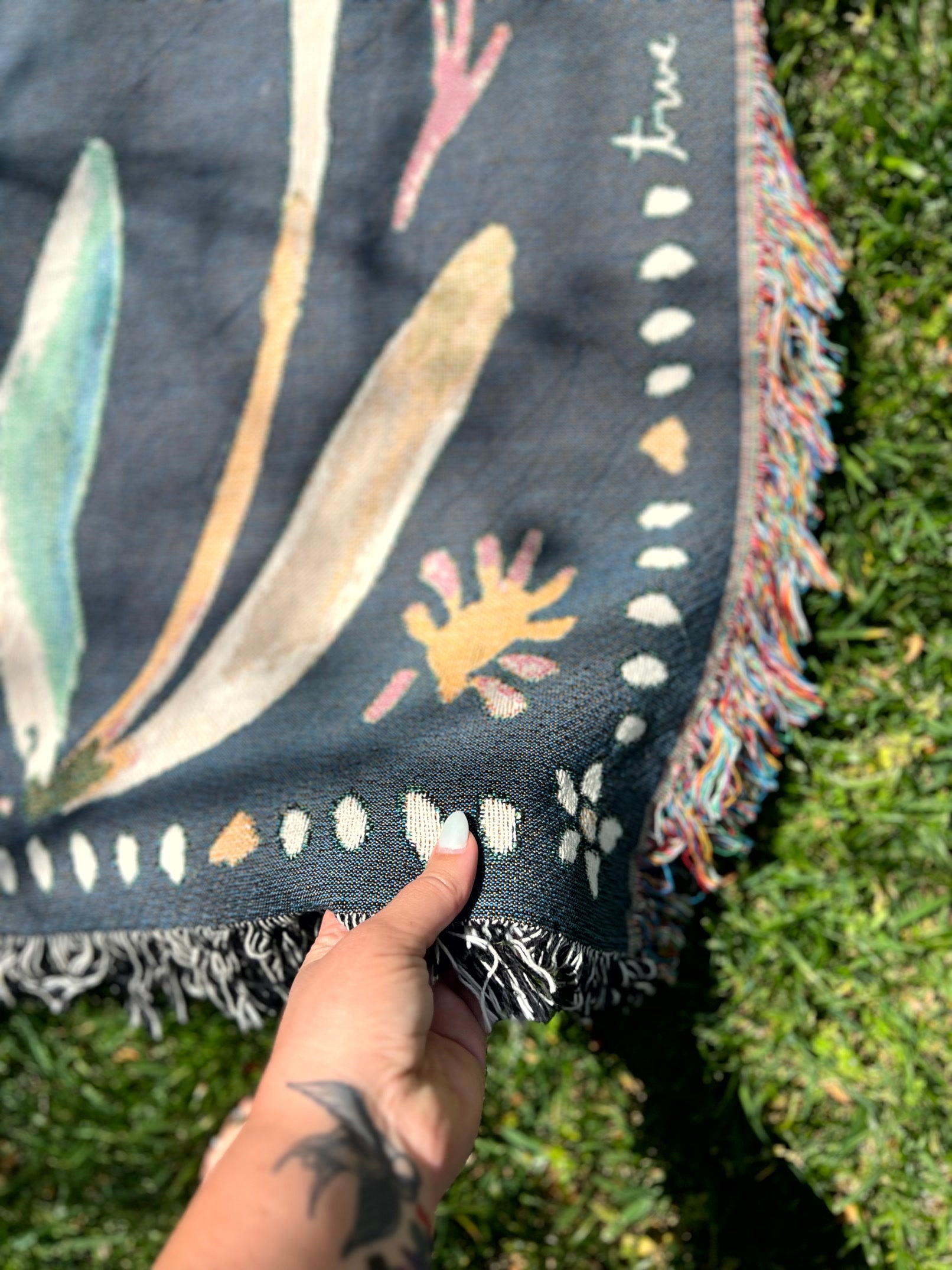 Psalm 46 Be Still and Know | Woven Floral Blanket